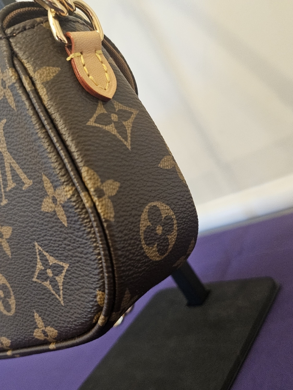 Louis Vuitton Ivy Wallet On Chain Monogram Microchipped w/ Dustbag - Picture 3 of 15